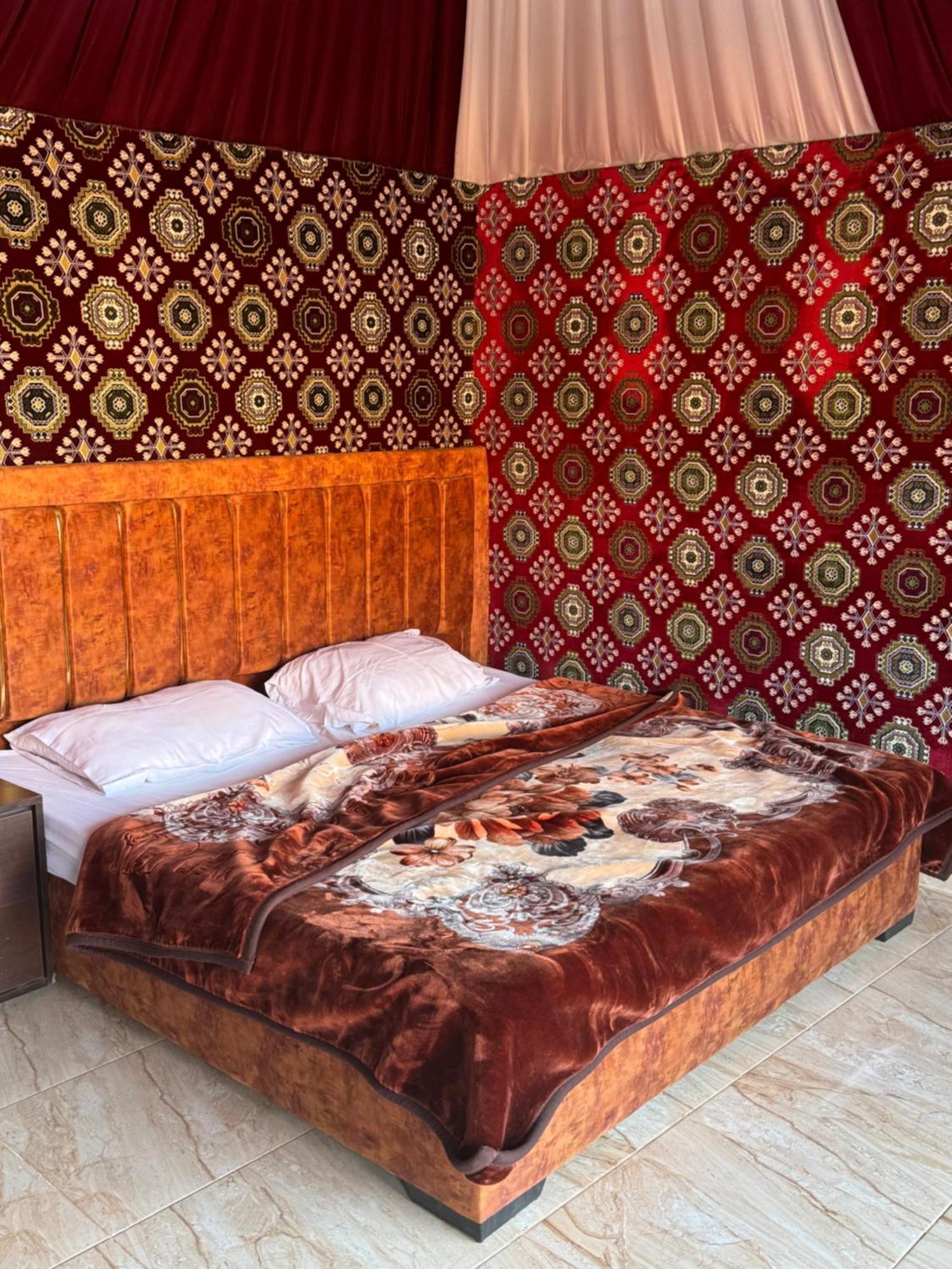 Wadi Rum Bubble Camp & Tour Buitenkant foto