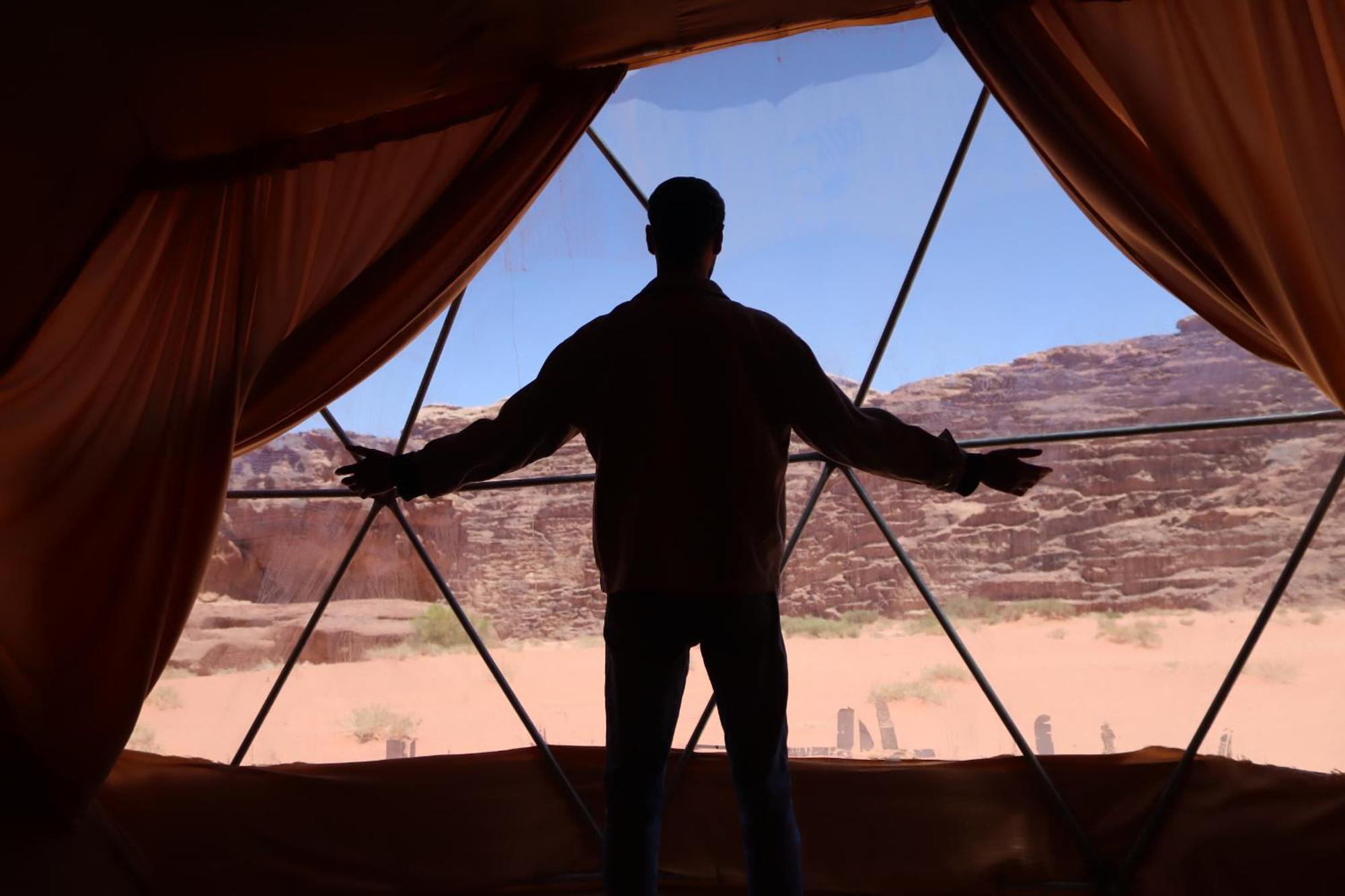 Wadi Rum Bubble Camp & Tour Buitenkant foto